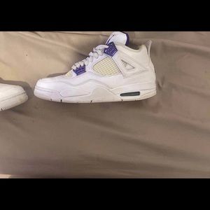 Jordan 4 purple Metallics  no box size 8 men